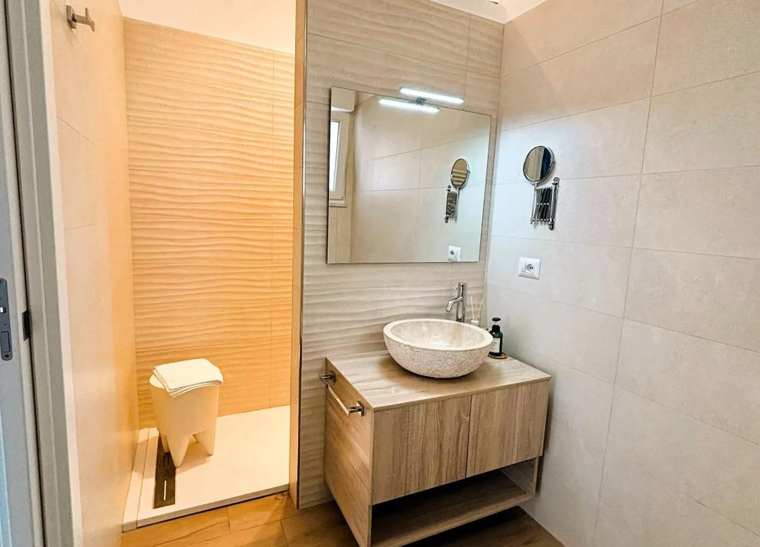 Strettomare-Business & Travel Apartment Reggio Calabria